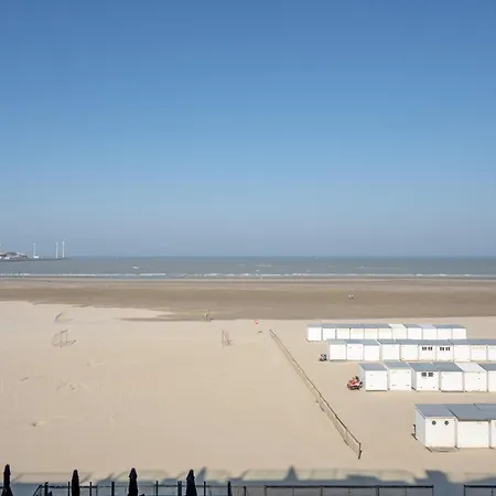 Volledig Gerenoveerd 2 Slaapkamer Met Zeezicht! Apartamento Knokke-Heist