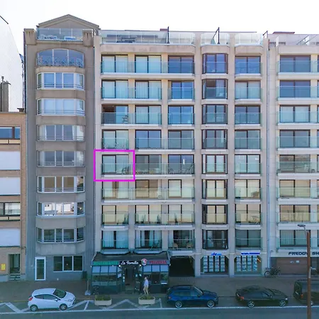 Volledig Gerenoveerd 2 Slaapkamer Met Zeezicht! Apartmán *